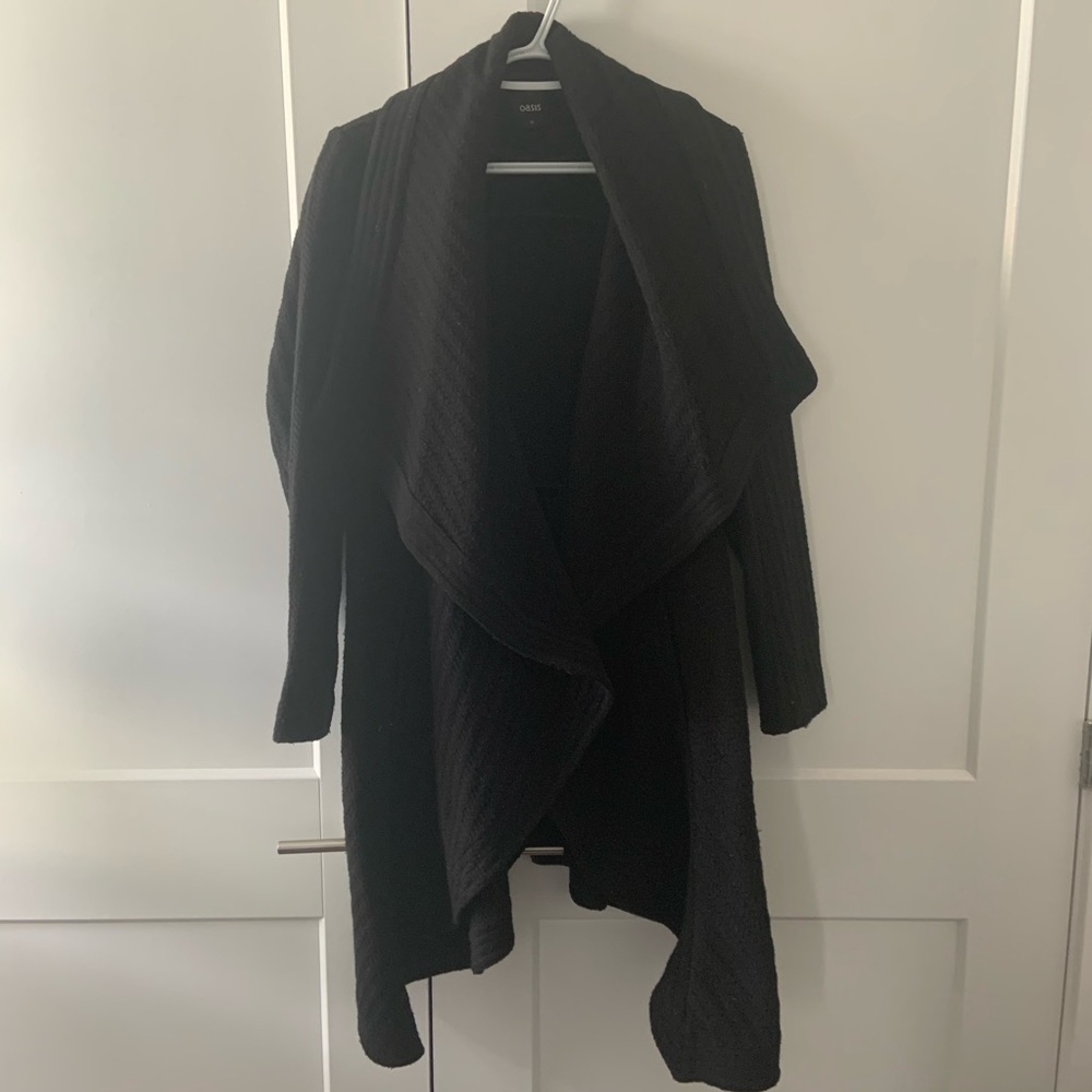 Trench coat (belt not included)